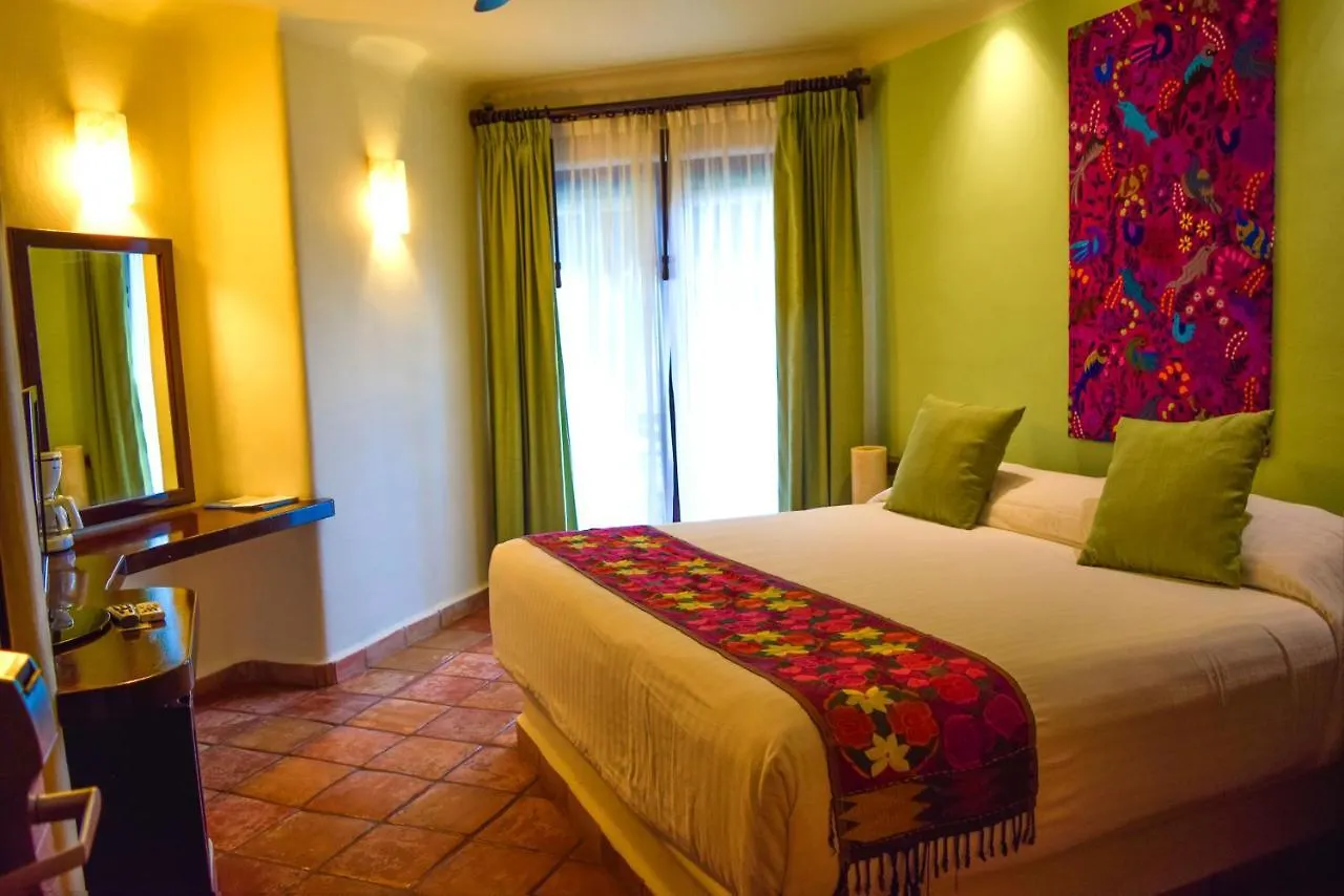 La Tortuga Hotel y Spa - Solo Adultos Playa del Carmen 4*,  México