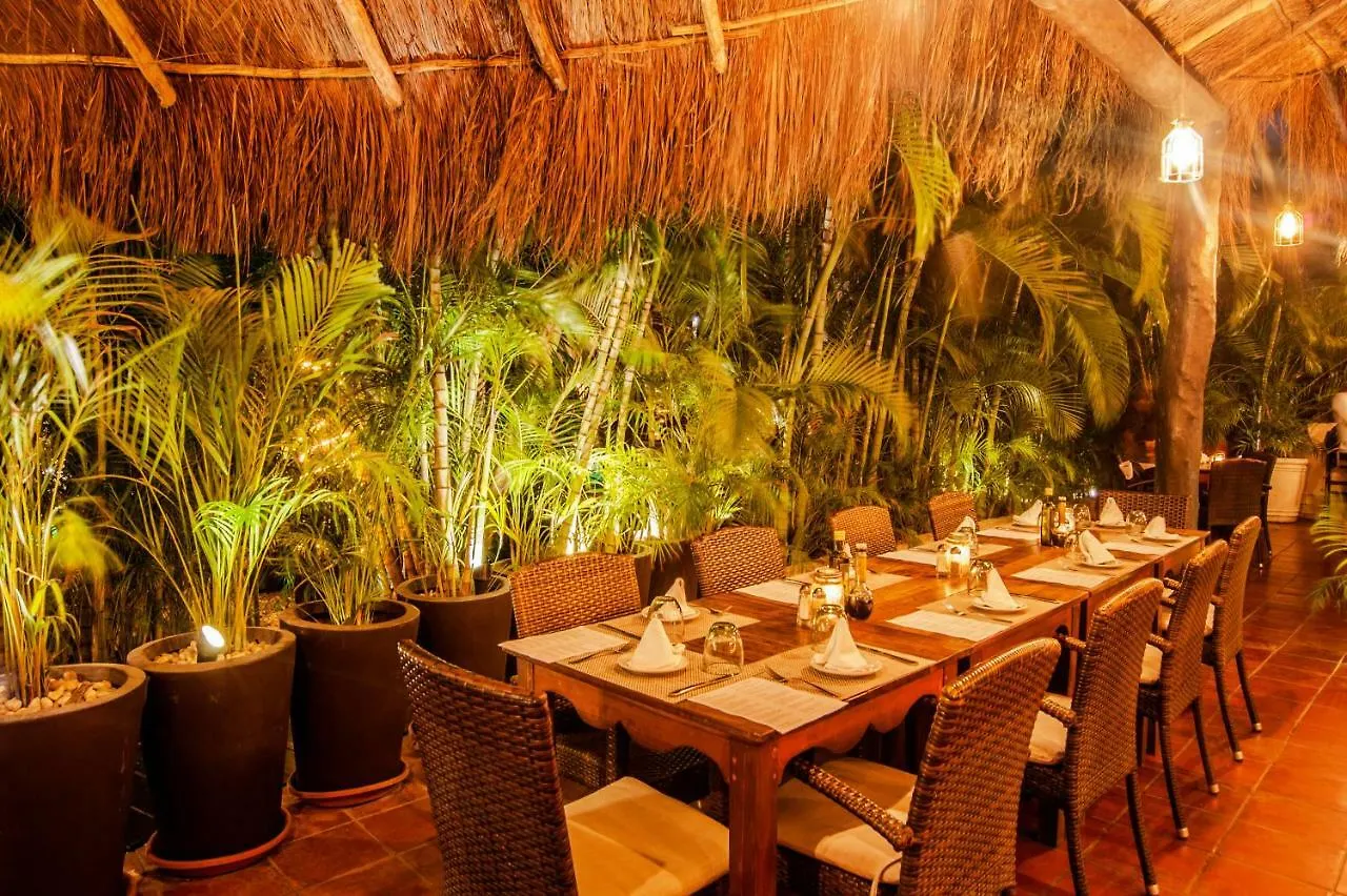 La Tortuga Hotel & Spa - Adults Only Playa del Carmen 4*,  Mexiko